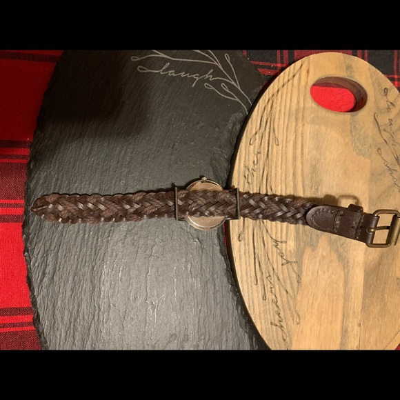 Watch - Picture 6 of 6